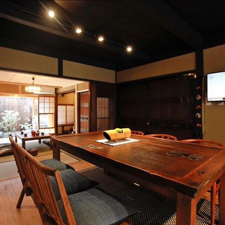 京町家の宿 三石 Kyōto Exterior foto